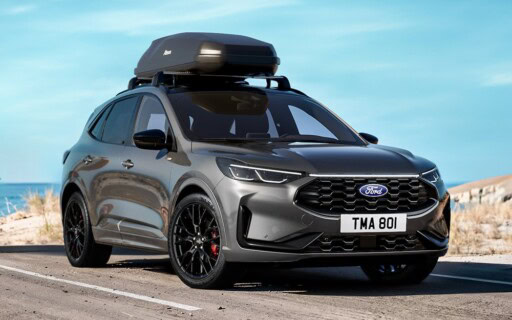 ford-kuga-eu-CX482_KUGA_FCSDE_May25_Roofbox-3x2-1000x667-fc
